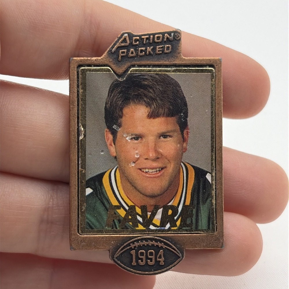 Action Packed Brett Favre Green Bay Packers NFL Football Player Lapel Hat Pin